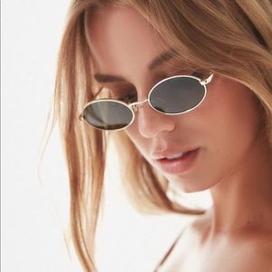 LE SPECS — brand new!!